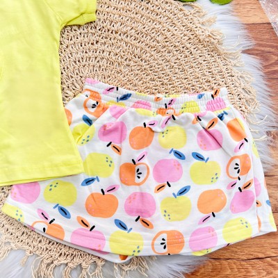 Conj. Blusa Maçã e Short Saia Frutinhas - Verde Neon